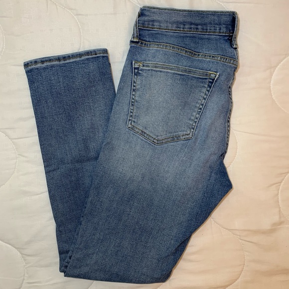 Old Navy Men’s Jeans (Skinny) - Picture 2 of 8